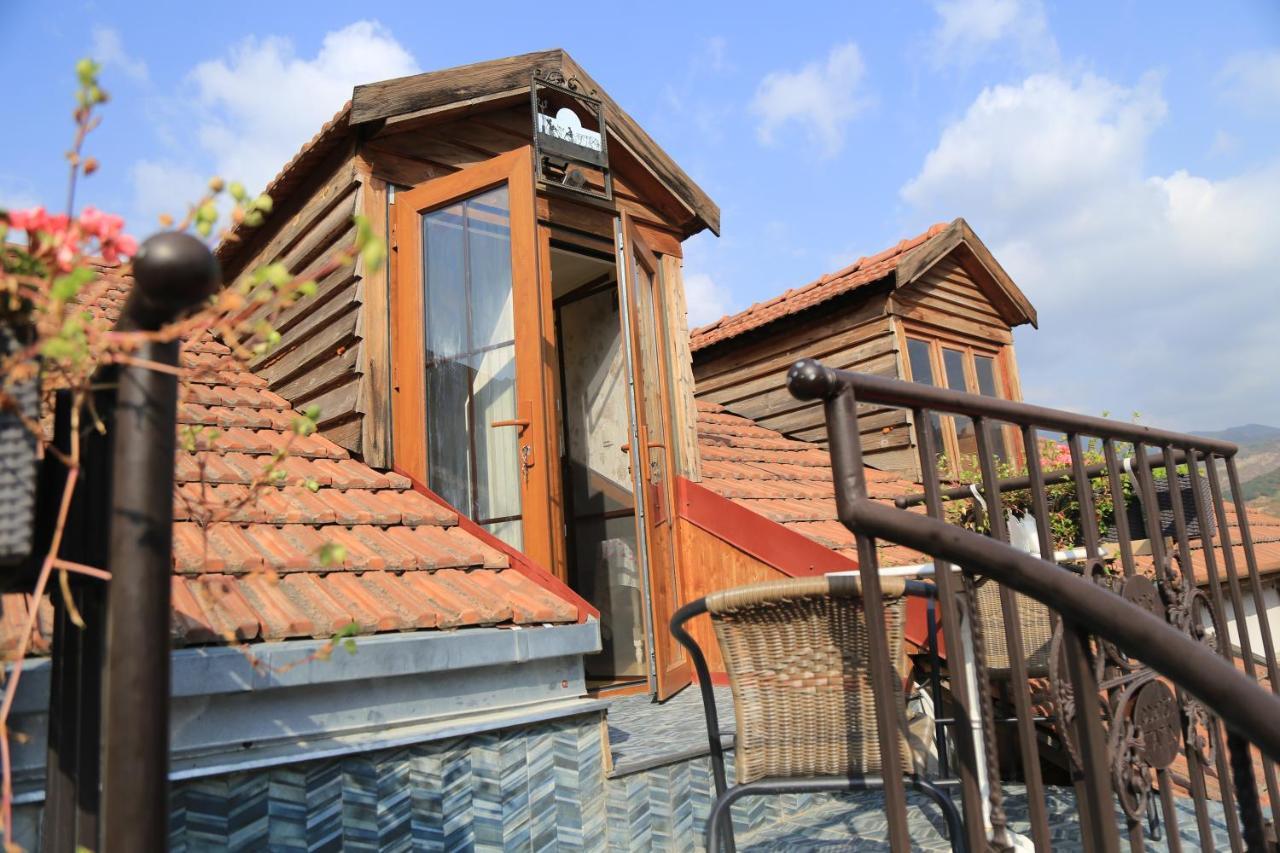 Tatin - Hotel & Cafe In Mtskheta Ngoại thất bức ảnh