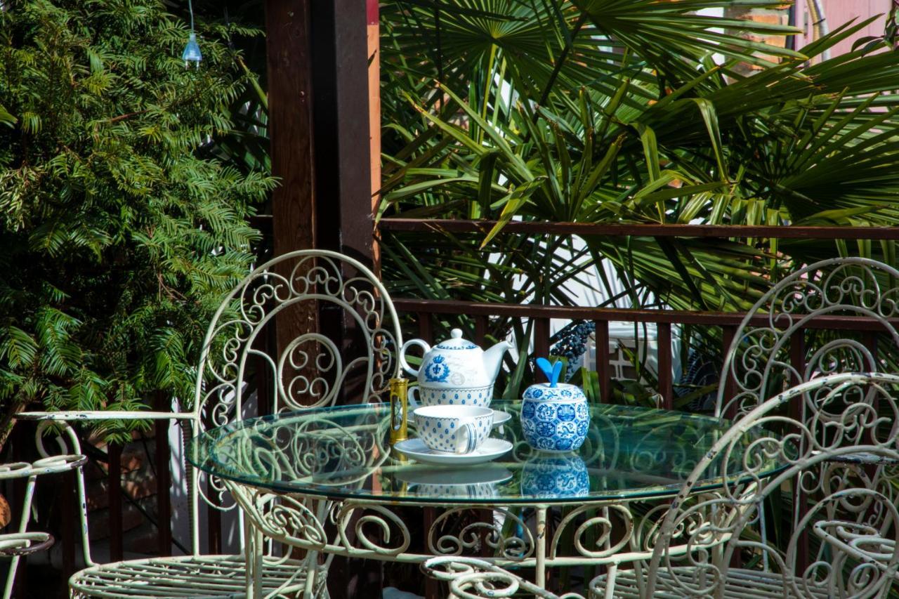 Tatin - Hotel & Cafe In Mtskheta Ngoại thất bức ảnh